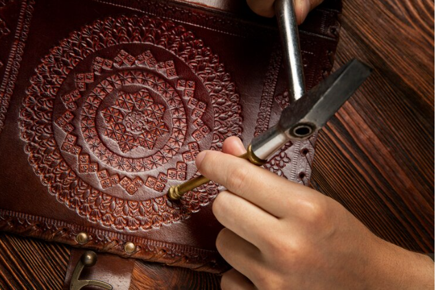 Descubre la Elegancia Mexicana: Artesanías y Piel de Calidad