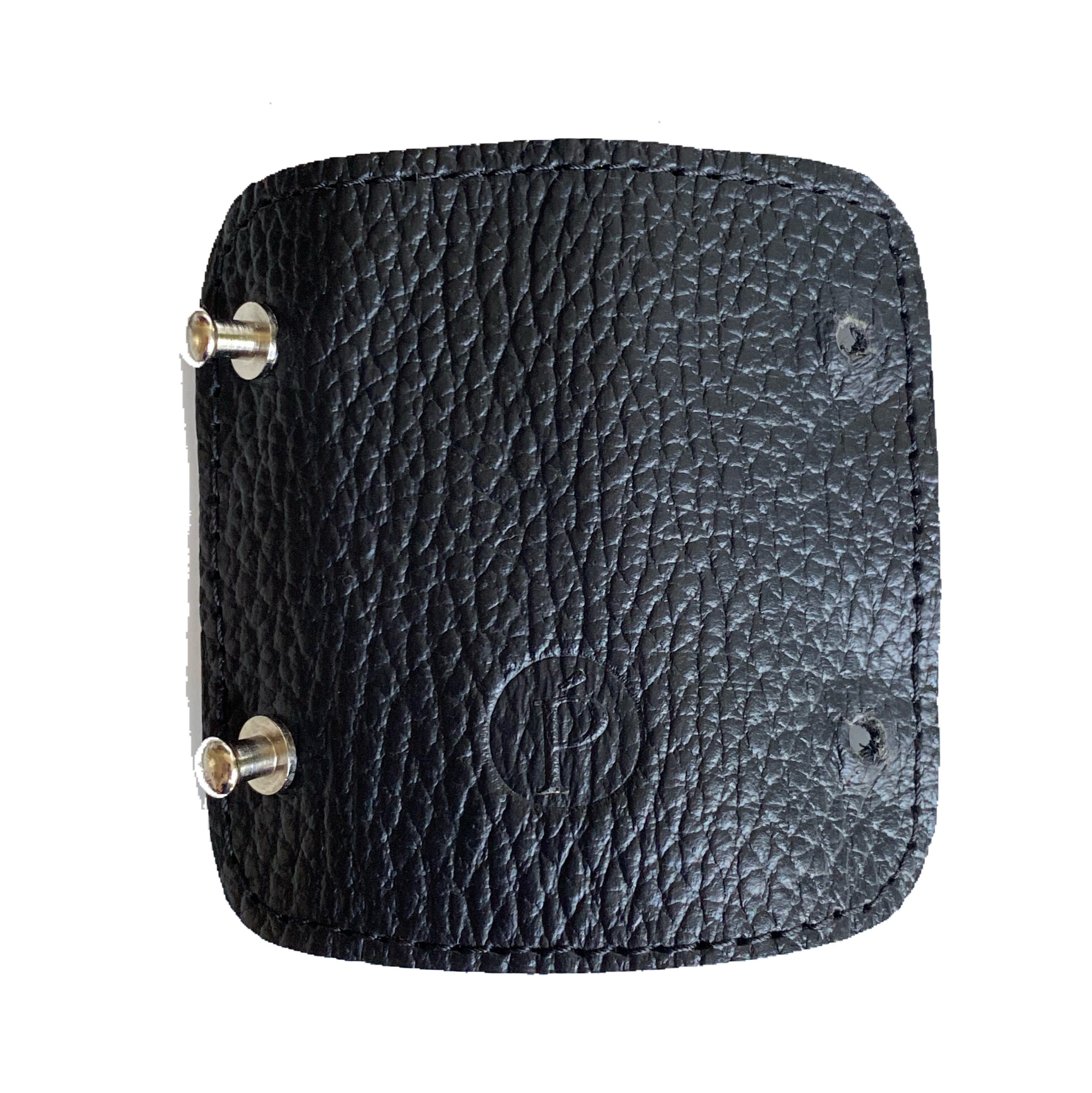 Sujetador de cables Perré hecho en piel FESA