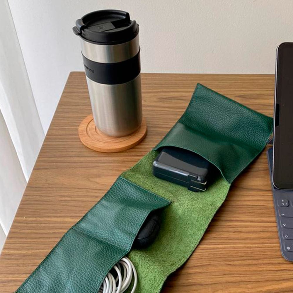 Organizador de cables de piel hecho a mano MASA
